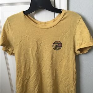 Short sleeve tee
